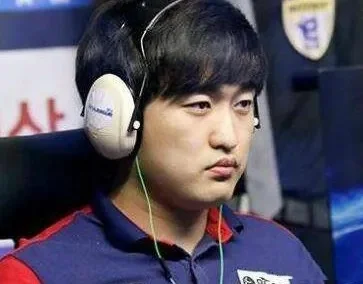 星际争霸传奇选手风采盘点：盘点十大经典选手及其辉煌成就